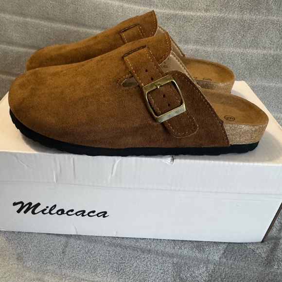 Milocaca Brown Adjustable Buckle Faux Suede Clogs Size 6 - Picture 4 of 9